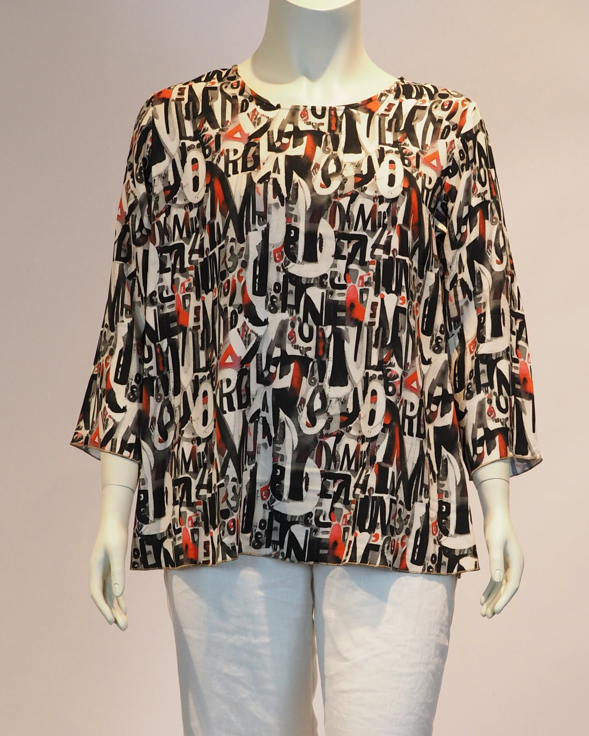 Farbige Plus-Size-Bluse Anna von Katrin Kiesler Berlin, Vorderansicht