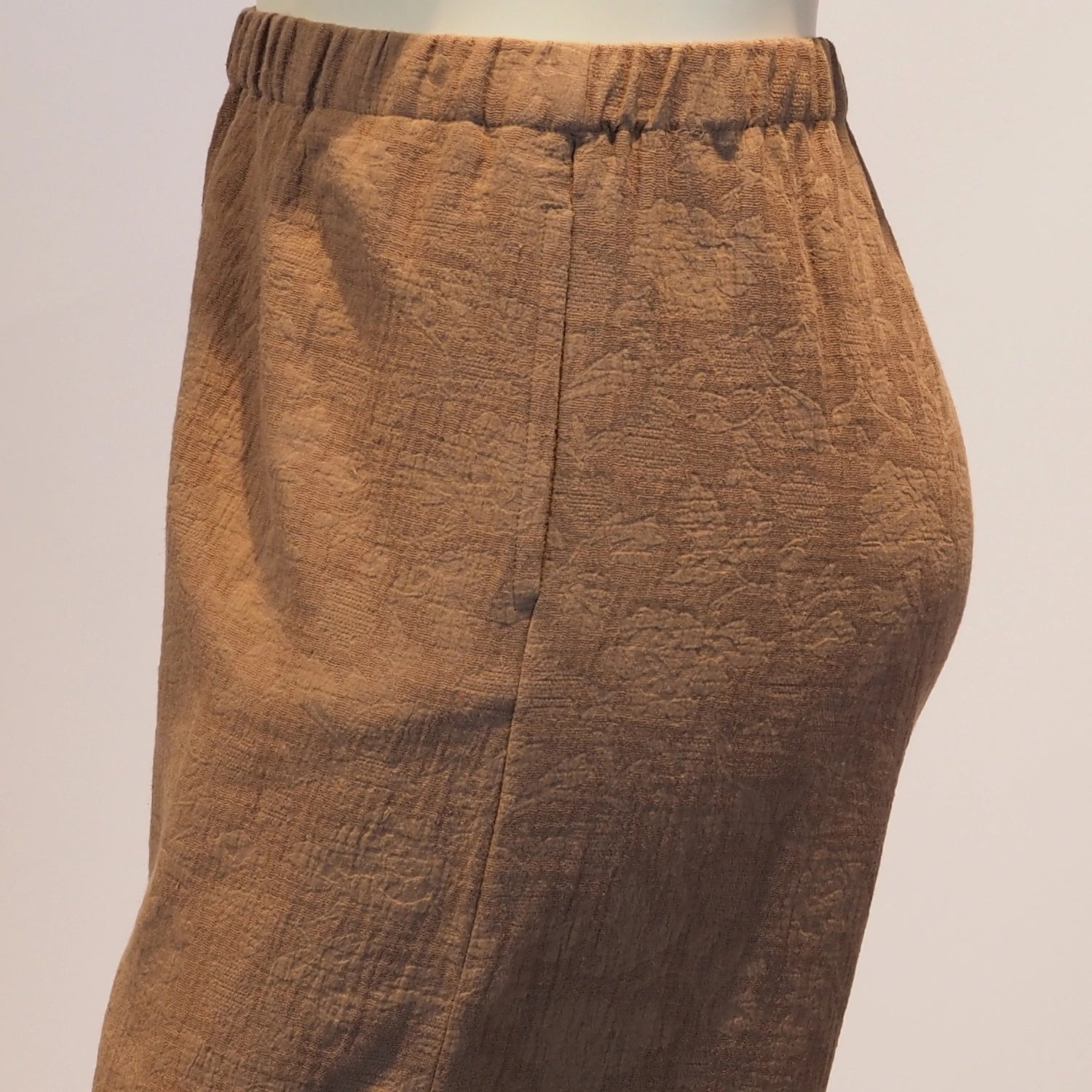 Plus Size Hose Hedda in camel Hosentasche von Katrin Kiesler