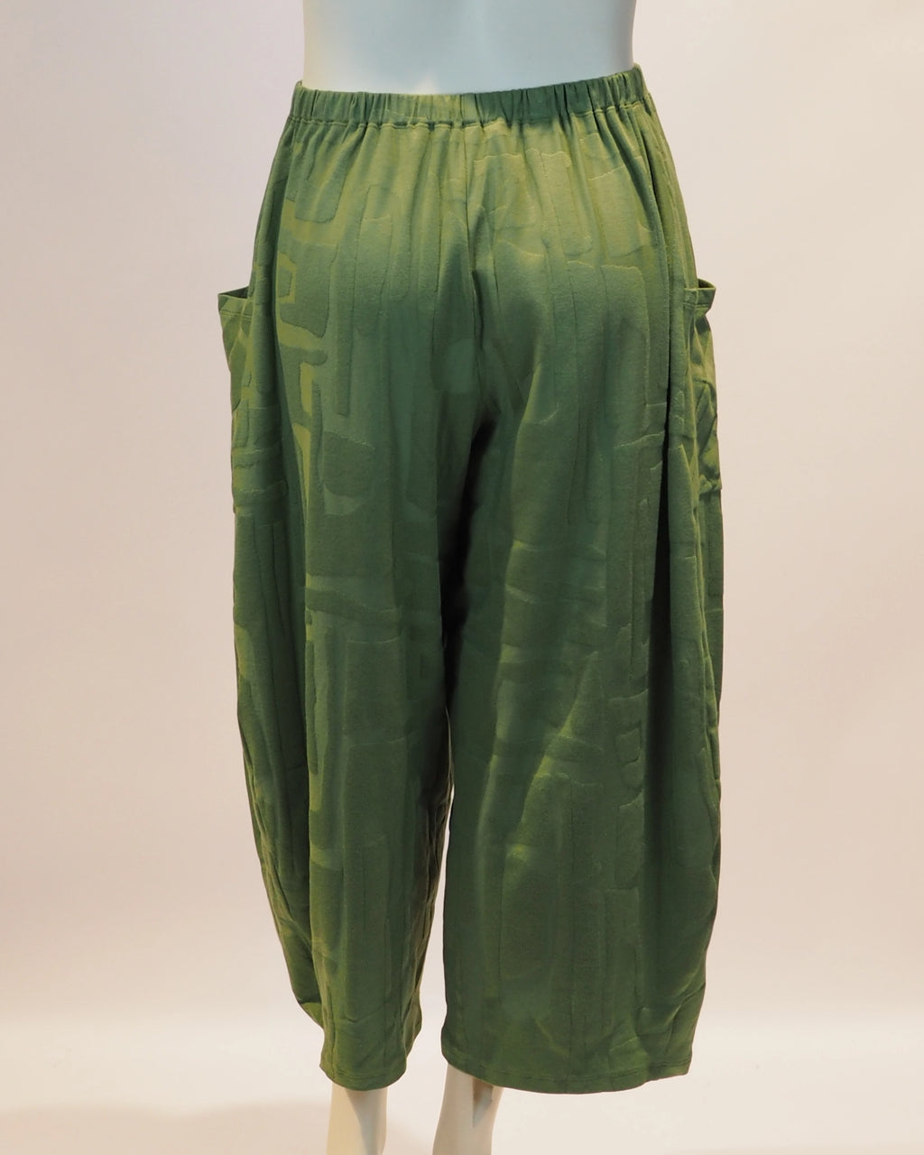 Grüne Plus-Size-Hose Serena von Katrin Kiesler Berlin, Rückansicht
