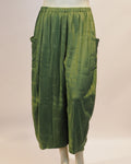 Grüne Plus-Size-Hose Serena von Katrin Kiesler Berlin, Vorderansicht
