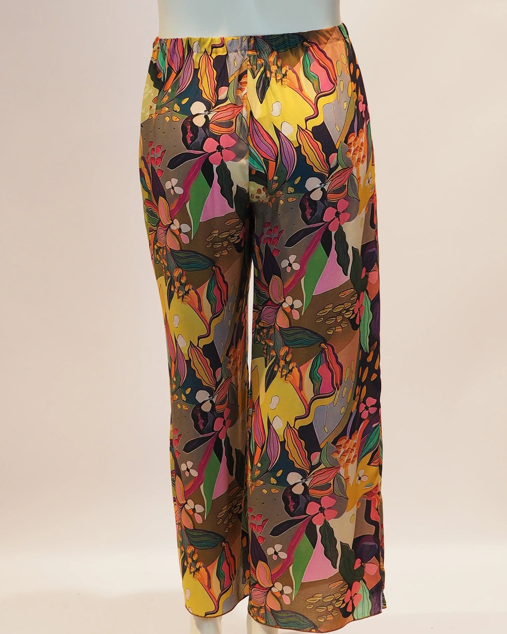 Plus Size Hose Tilda von hinten von Katrin Kiesler Berlin