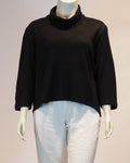 Schwarzer Plus-Size-Pullover Elena von Katrin Kiesler Berlin, Vorderansicht