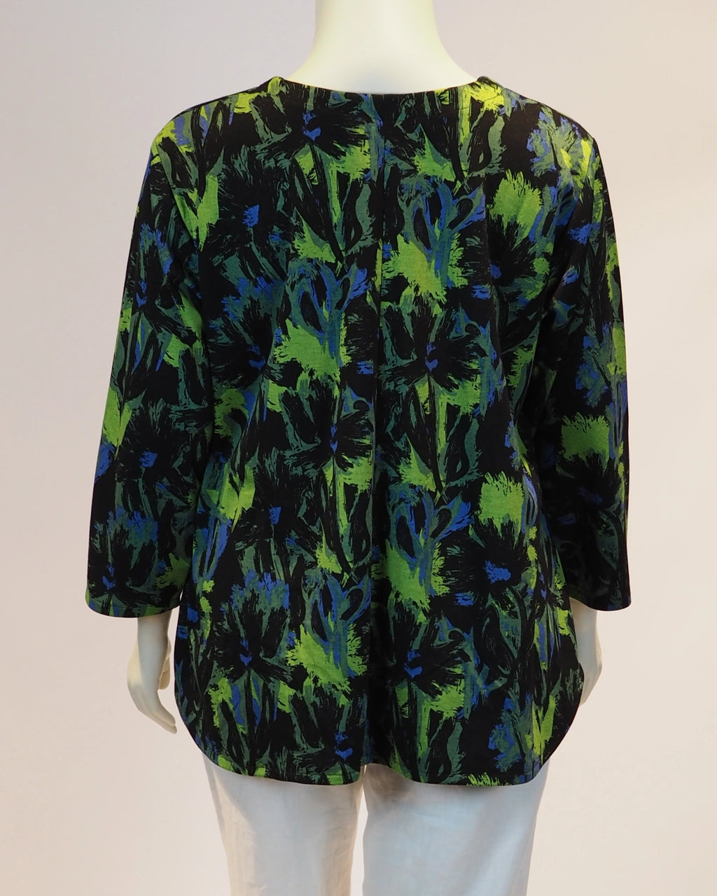 Schwarzgrüner Plus-Size-Pullover Romy von Katrin Kiesler Berlin, Rückansicht