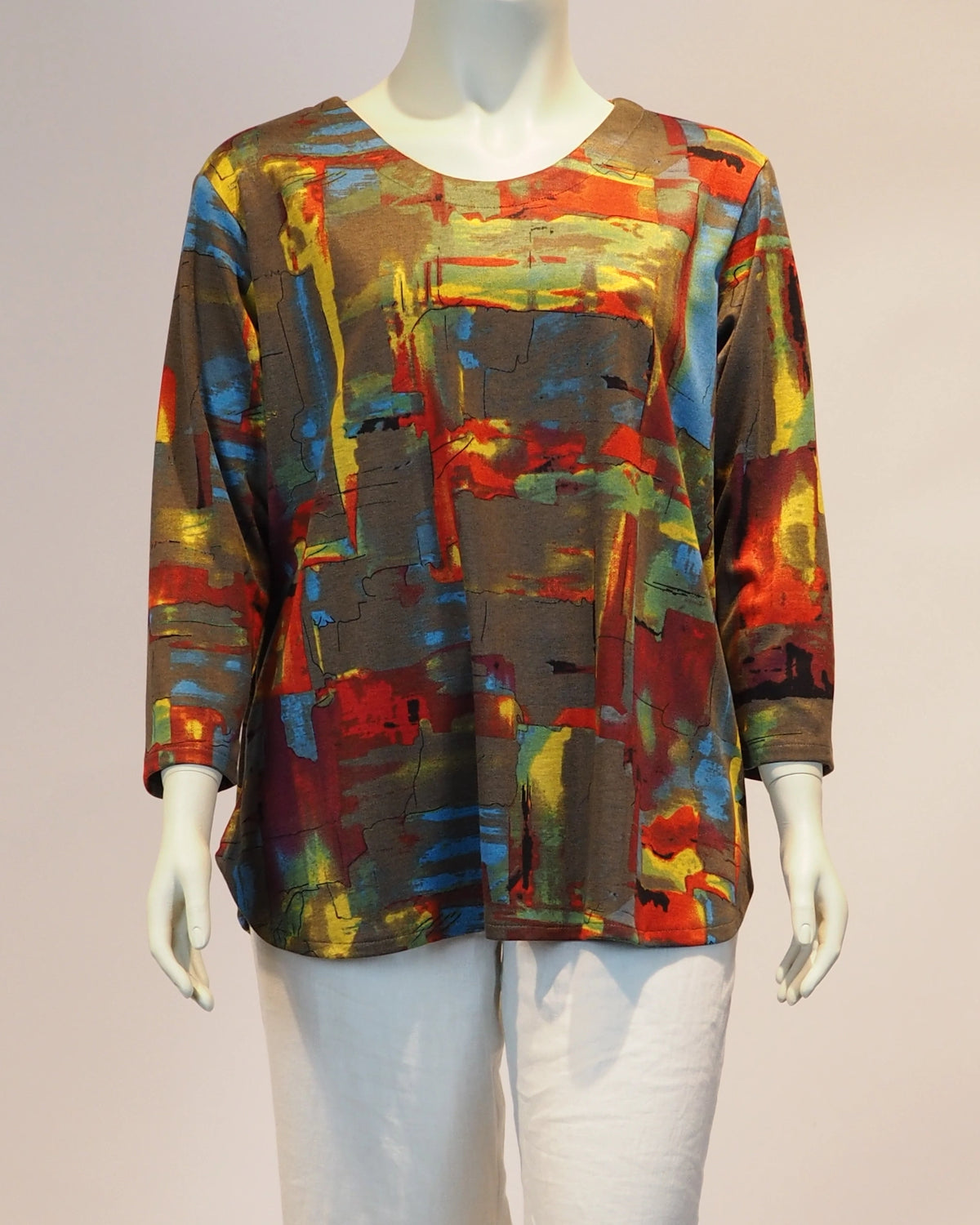 Taube-bunt-farbener Plus-Size-Pullover Romy von Katrin Kiesler Berlin, Vorderansicht