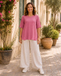 Plus Size Leinen-Shirt Frida am Model in  pink von vorne von Katrin Kiesler Berlin
