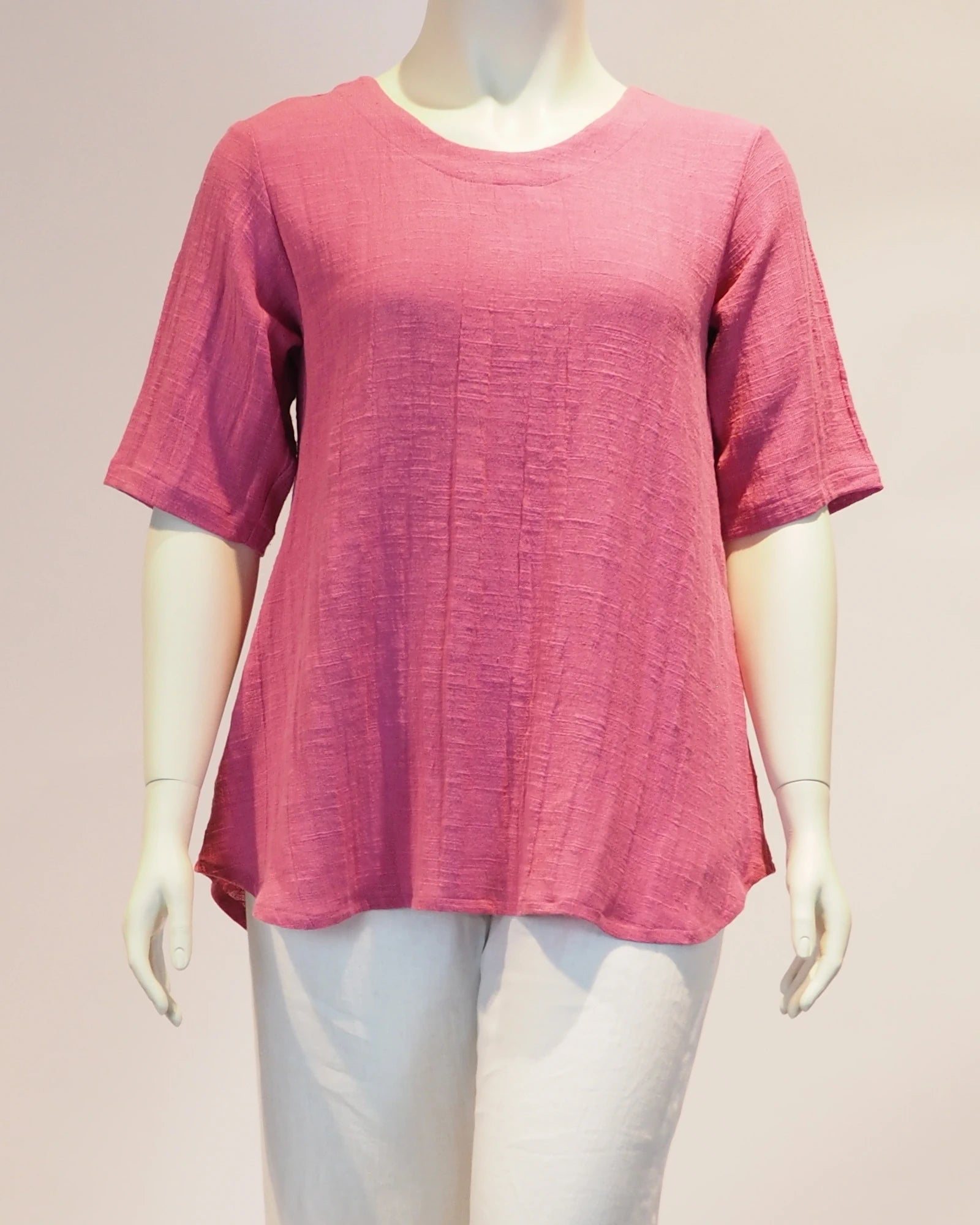 Plus Size Leinen-Shirt Frida in pink von vorne von Katrin Kiesler Berlin